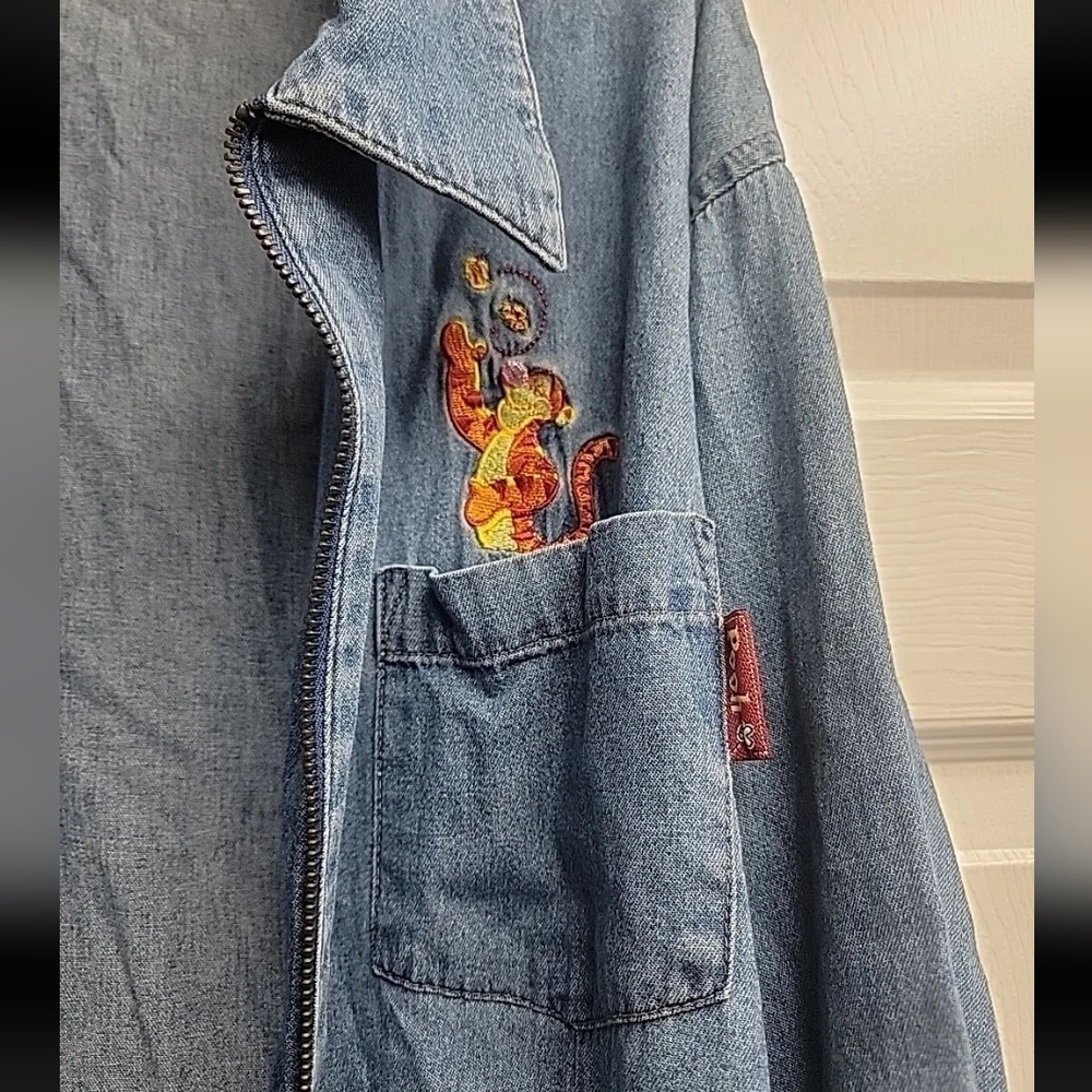 Size 26 women's plus size Disney Winnie the Pooh denim jacket Tigger lightweight